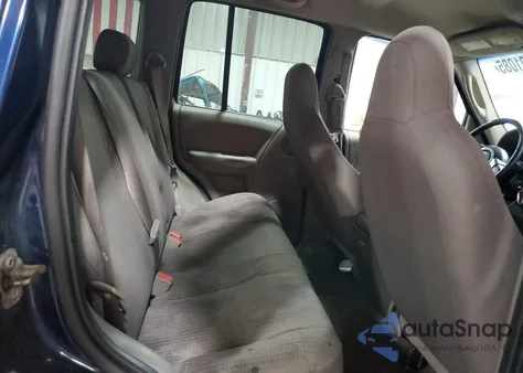 2003 Jeep Liberty Sport from USA, damaged, VIN 1J4GL48K73W699576